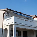 Neda Apartment Krk Town